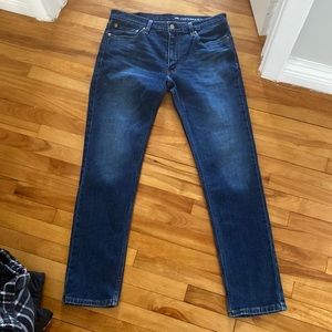 Men’s Levi’s jeans size 33
